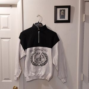 Vintage Black and White Men's Sweatshirt